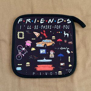 Friends Potholder and Oven Mitt set